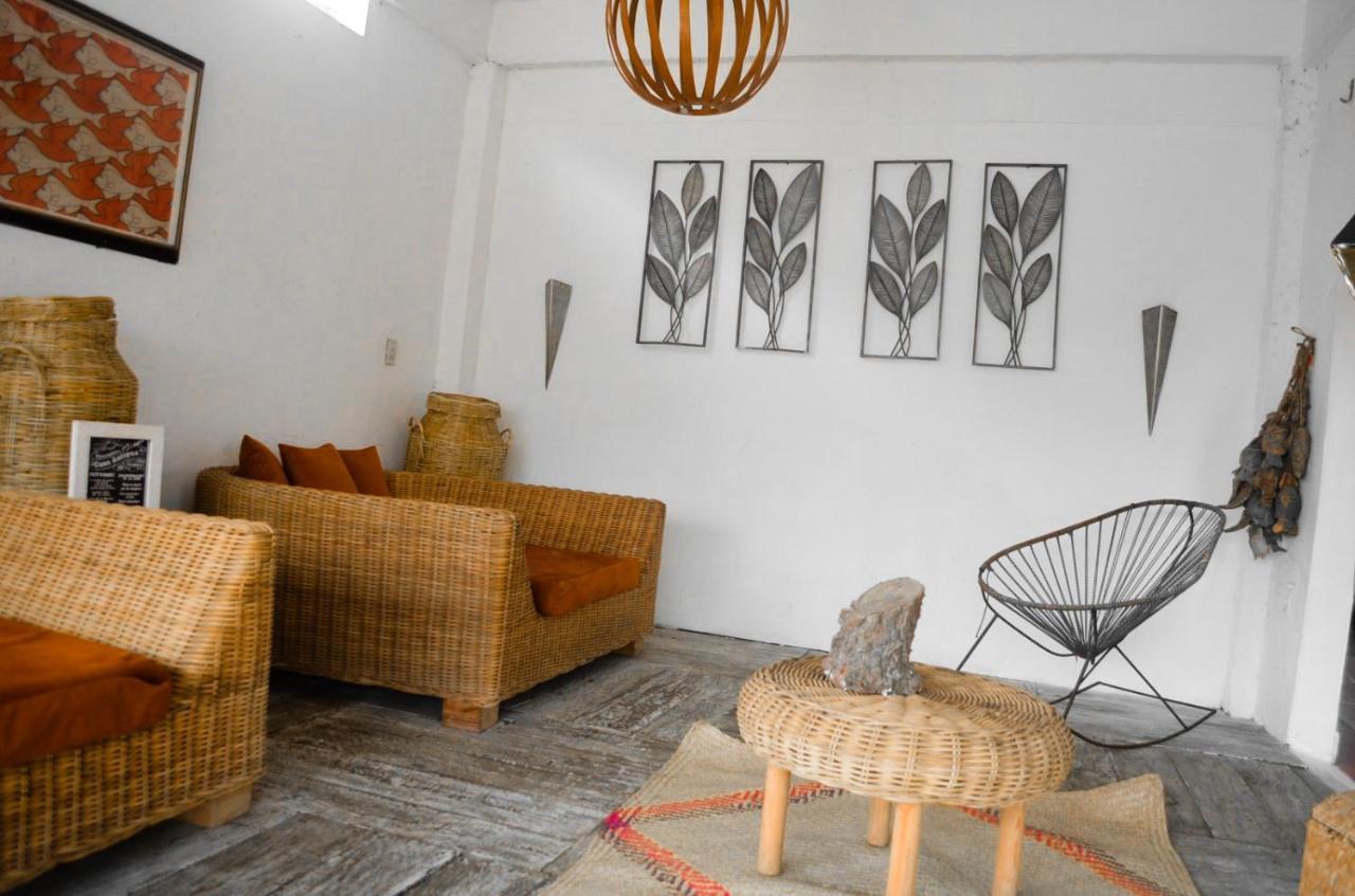 Posada Casa Antigua テコルトラ エクステリア 写真
